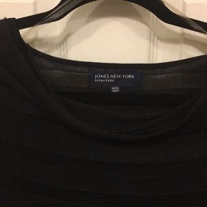 Jones New York signature black Long sleeve top. S